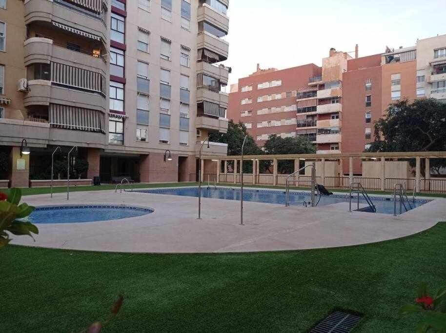 2 Rooms Con Piscina Litoral Μάλαγα Εξωτερικό φωτογραφία